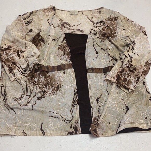 La Khaki One Piece Blouse - Picture 7 of 9